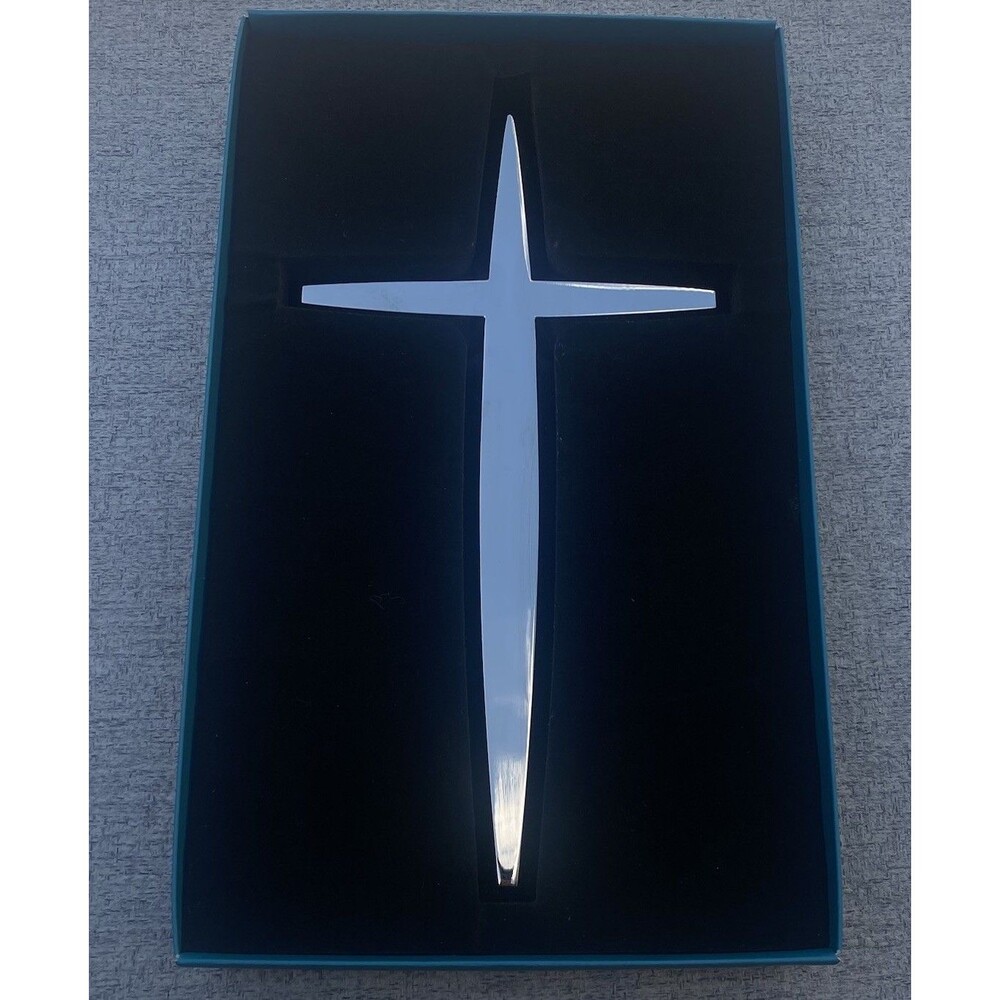 Nambe Metal Wall Cross Decor Modern Design Silver Tone Religious Art W/ Box 9X5